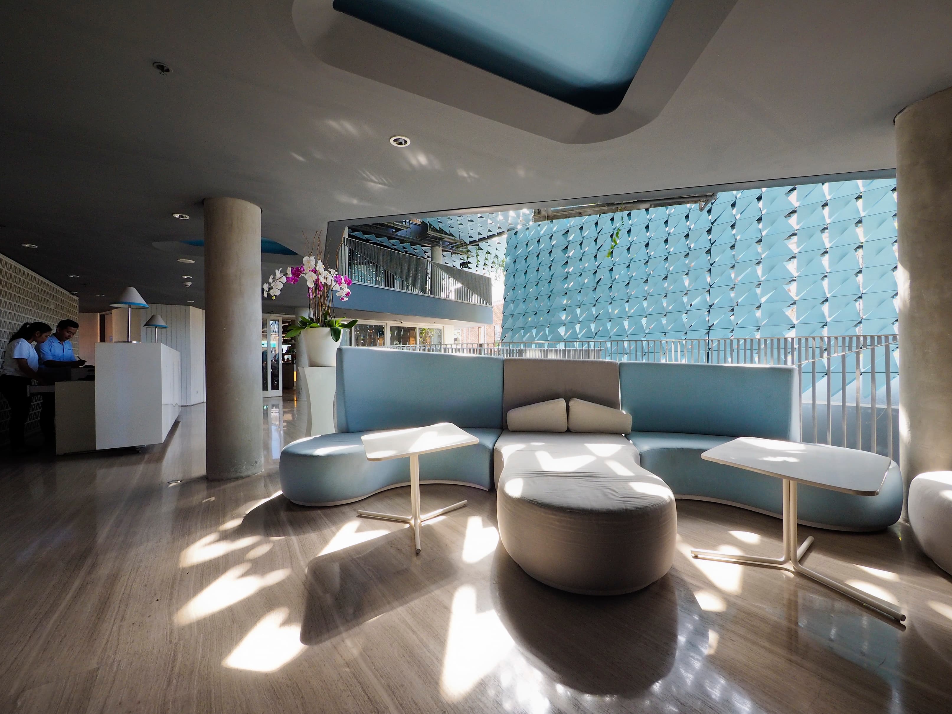 【2025年最新】ポーランドのクラクフ・ヨハネ・パウロ2世国際空港、カトヴィツェ国際空港を徹底解説！ NEWT（ニュート）